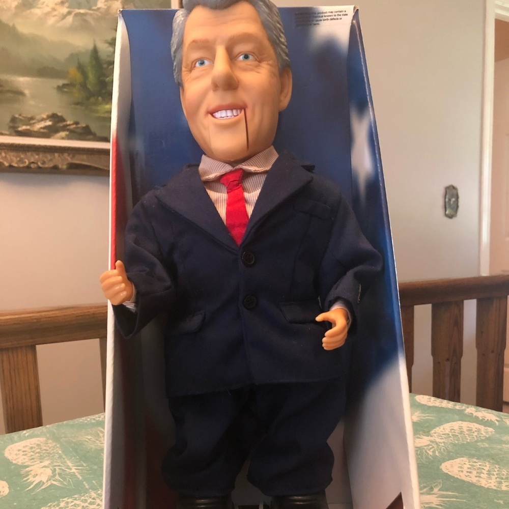 Bill Clinton Dancing Machine